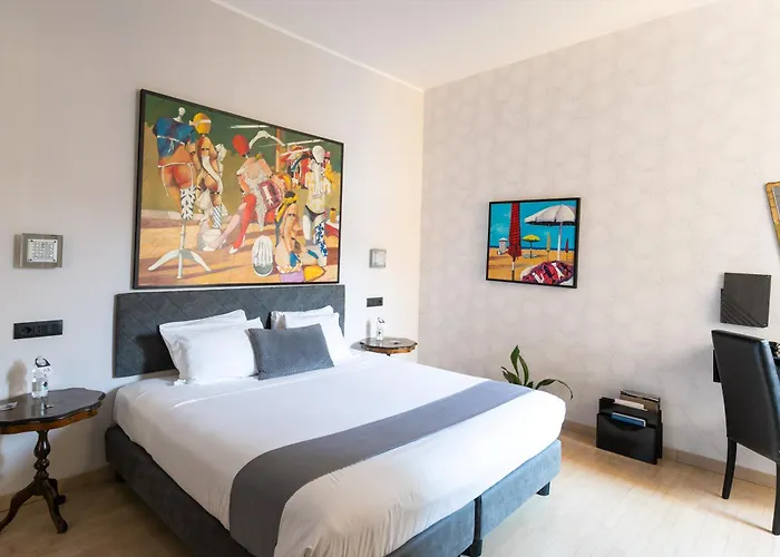 Aiello Rooms