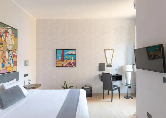 Aiello Rooms